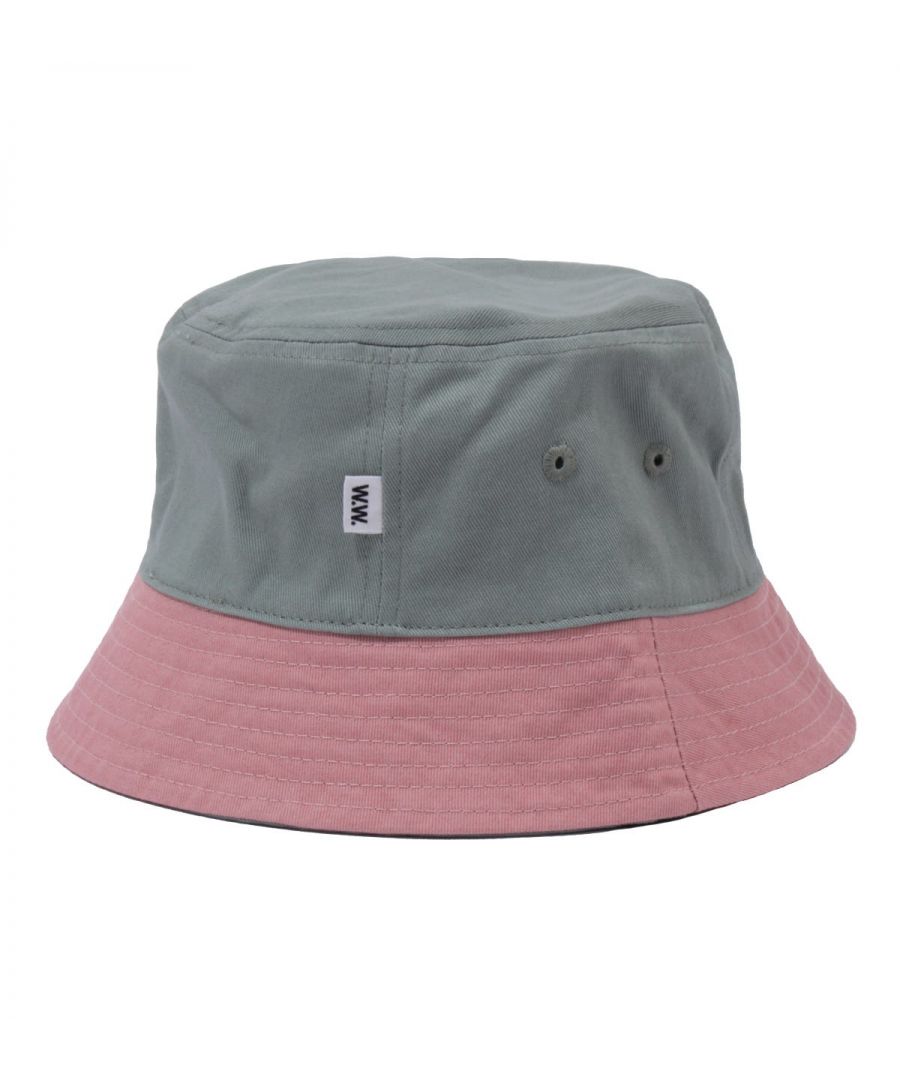 Wood Wood provides not only protection, but style and variety with it. This reversible bucket hat comes in a colour block design and a classic silhouette, the ultimate summertime accessory. Crafted from a twill cotton, with embroidered air vents. Regular Fit, Bucket Hat, Double Sided, Colour Block Design, Embroidered Air Vents, Pure Cotton, Wood Wood Tag.
