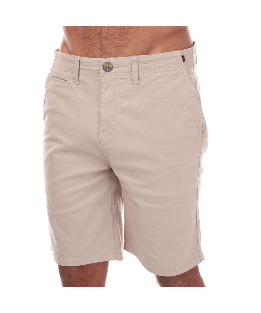 Mens Luke 1977 Corbitt Tailored Chino Short in stone.- Zip fly with button fastening.- Three front pockets.- Two back pockets.- Belt loops.- Embroidered branding.- 98% Cotton  2% Elastane.- Ref: M421004ST