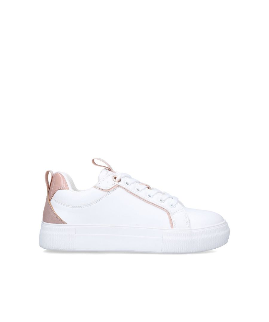 The Lauren is a lace-up sneaker in white. There is blush fabric detailing across the upper as well as two contrasting KG Kurt Geiger logo printed on ribbed textile with a print stitch detailing tabs. There is a small white monocle at the tongue. This product is registered with The Vegan Society.