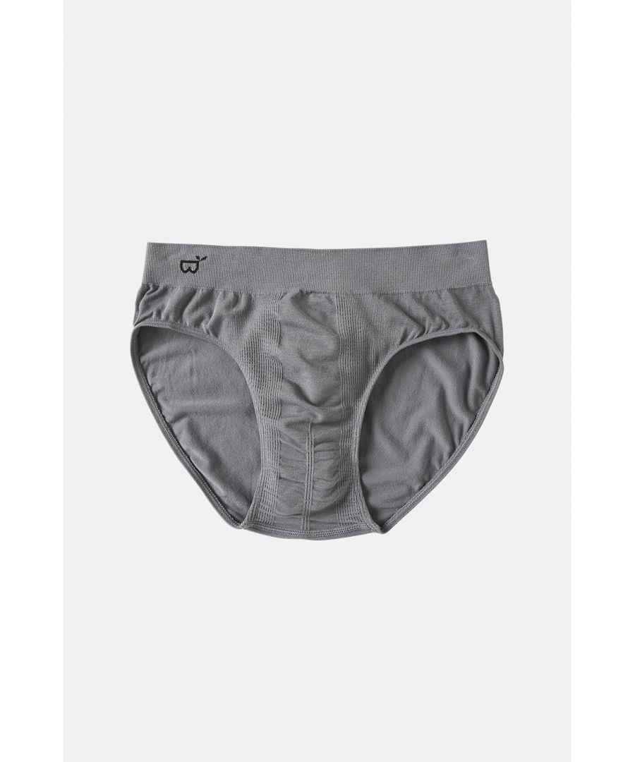 Mens Briefs A Thick Band, Chafe-Free Design. A Classic Design Offering The Perfect Fit And Feel. Lightweight, Moisture-Wicking And Breathable, With A Wide Waistband And Super Soft Fabric, The Boody Mens Briefs Deliver Comfort As Well As Style. Cool, Comfortable And Durable These Are A Staple For Any Underwear Drawer.