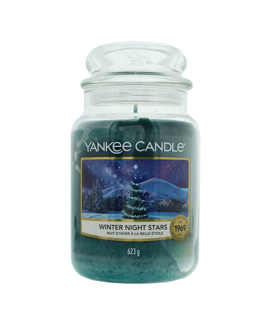 The Yankee Candle Winter Night Stars first hits you with notes of Citrus, Fresh Fallen Snow, Eucalyptus and then warms to a delight of Rose, Solar Winter Bloom. Its final impression leaves you with notes Snow Amber, Woody, Ivory Musk.  The candle is made from premium grade paraffin wax which delivers a clean, consistent burn and has a burn time of between 110 and 150 hours.