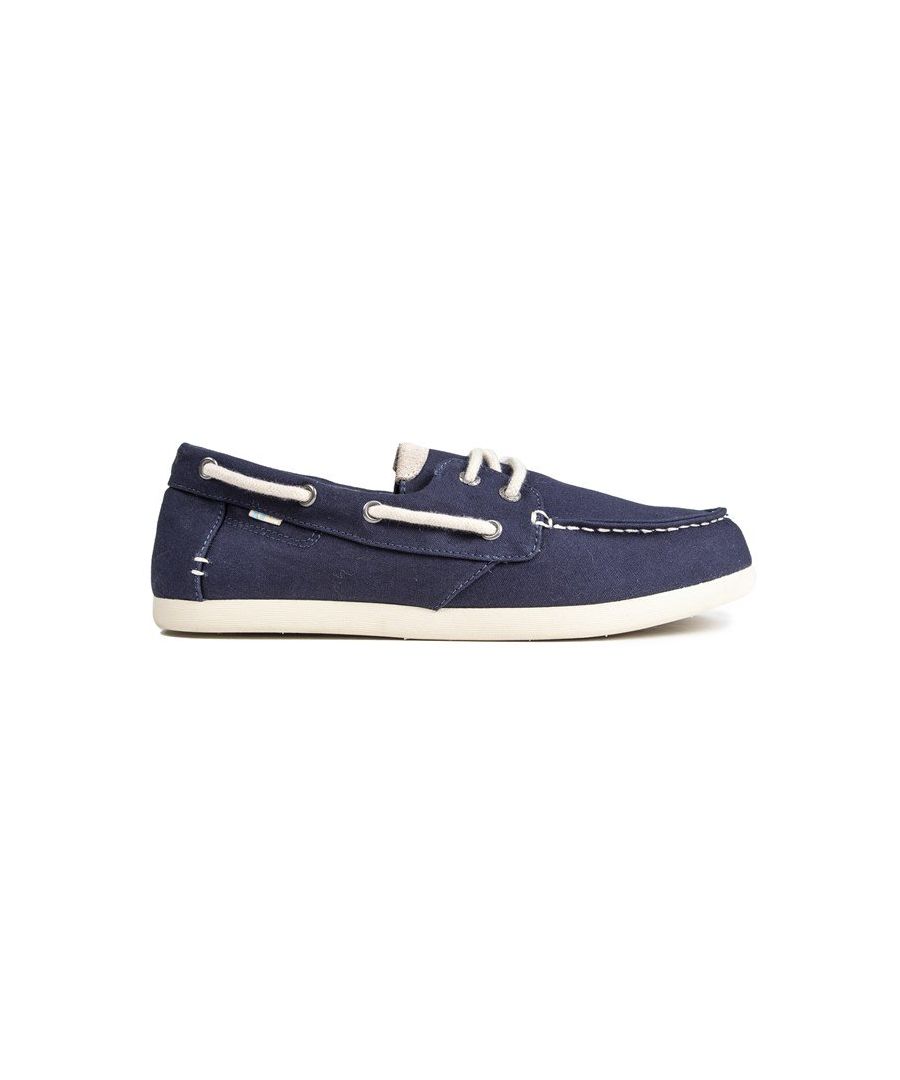 Mens blue Toms claremont canvas shoes, manufactured with vegan and a rubber sole. Featuring: canvas lined, padded in-sole, vegan and lightweight.
