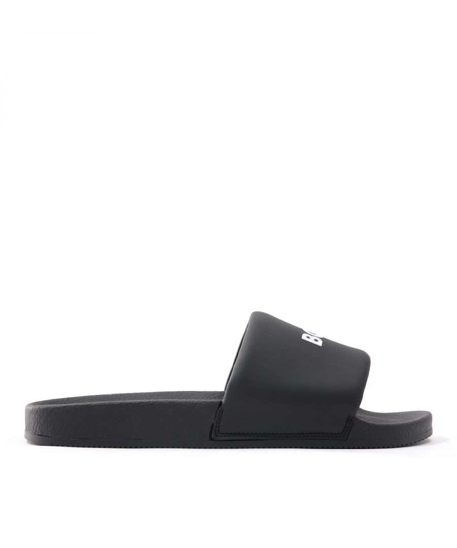 The Reese Contrast Logo Slides from BOSS are a wardrobe staple for anyone. Featuring an ergonomically designed footbed for optimum comfort. Easy to wear, finished with the iconic BOSS logo contrast embossed across the strap.Synthetic Rubber Composition, Ergonomic Footbed, Non Slip Sole, BOSS Branding.