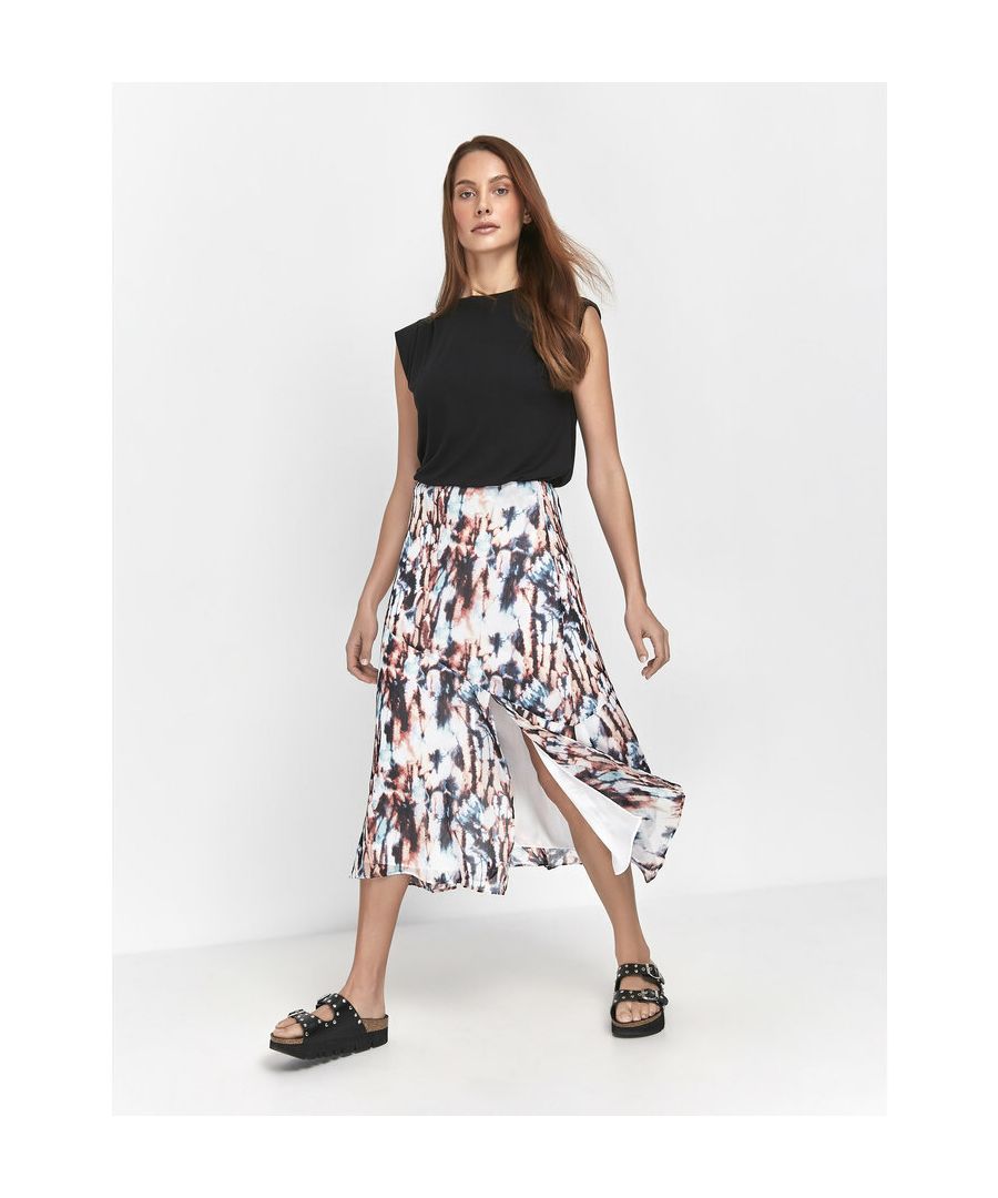 Elevate your wardrobe for the new season with this statement skirt from Sonder studio, featuring a stylish marble print, luxe chiffon fabric and a side split in the leg. Pair with a crisp white tee and trainers to create a feminine off-duty look.