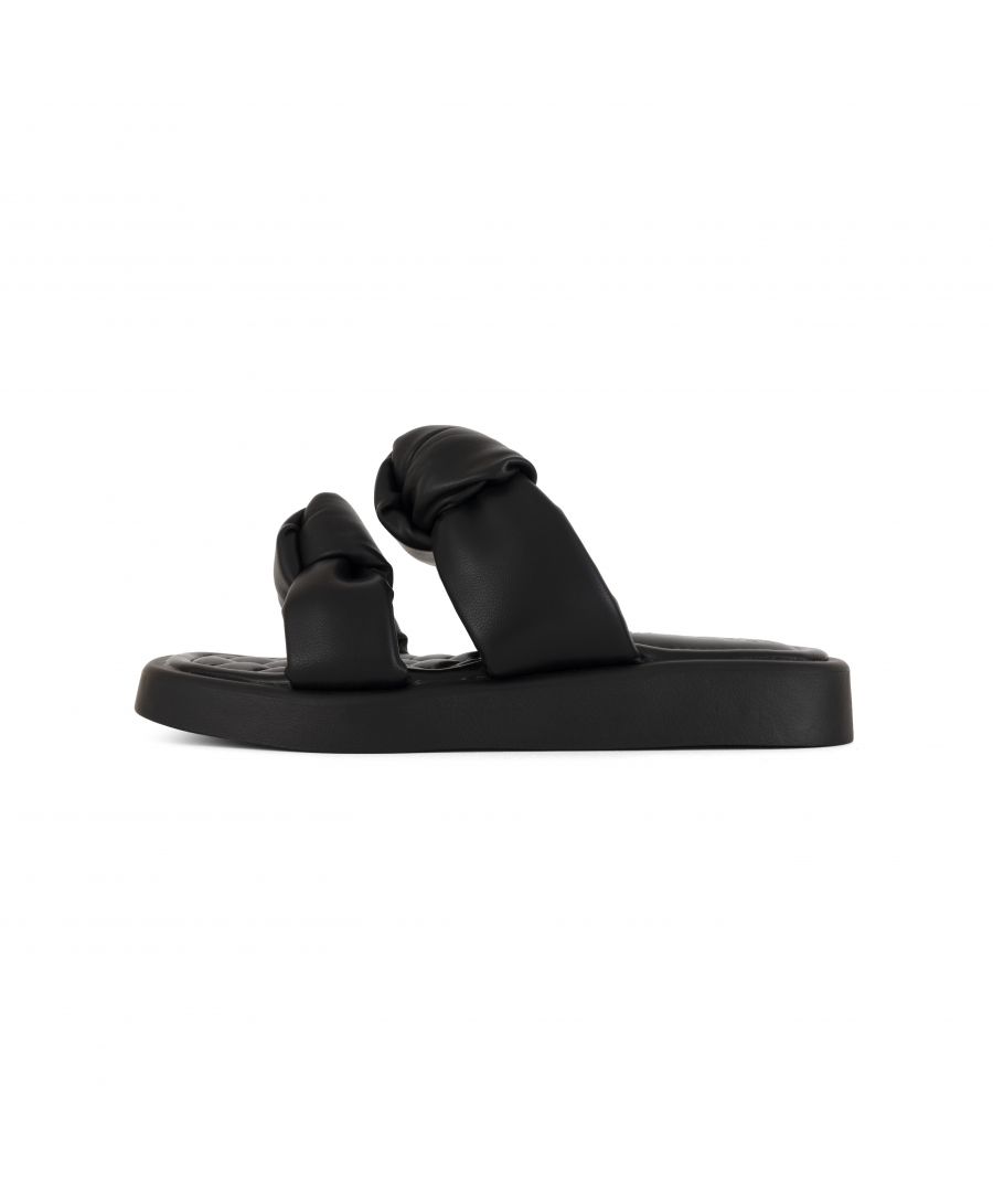 Get ready for sunshine with South Beach! Perfect for those warmer days, these easy slip-on sandals in black feature double knot detail.