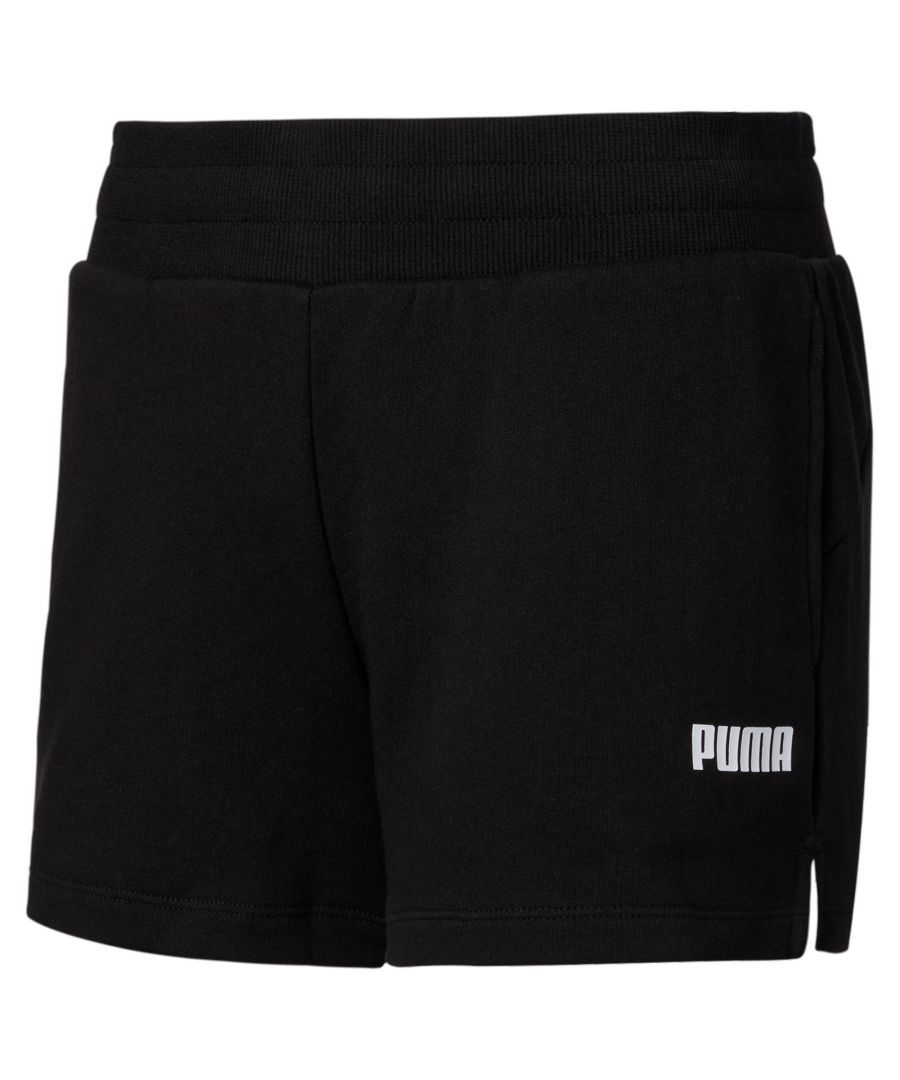 It's hard to go wrong with these simple sweat shorts, taken from our Essentials Collection. Working out may not be your favourite part of the week, but you can at least make it a lot more comfy. DETAILS  Comfortable style by PUMAPUMA branding detailsSignature PUMA design elements