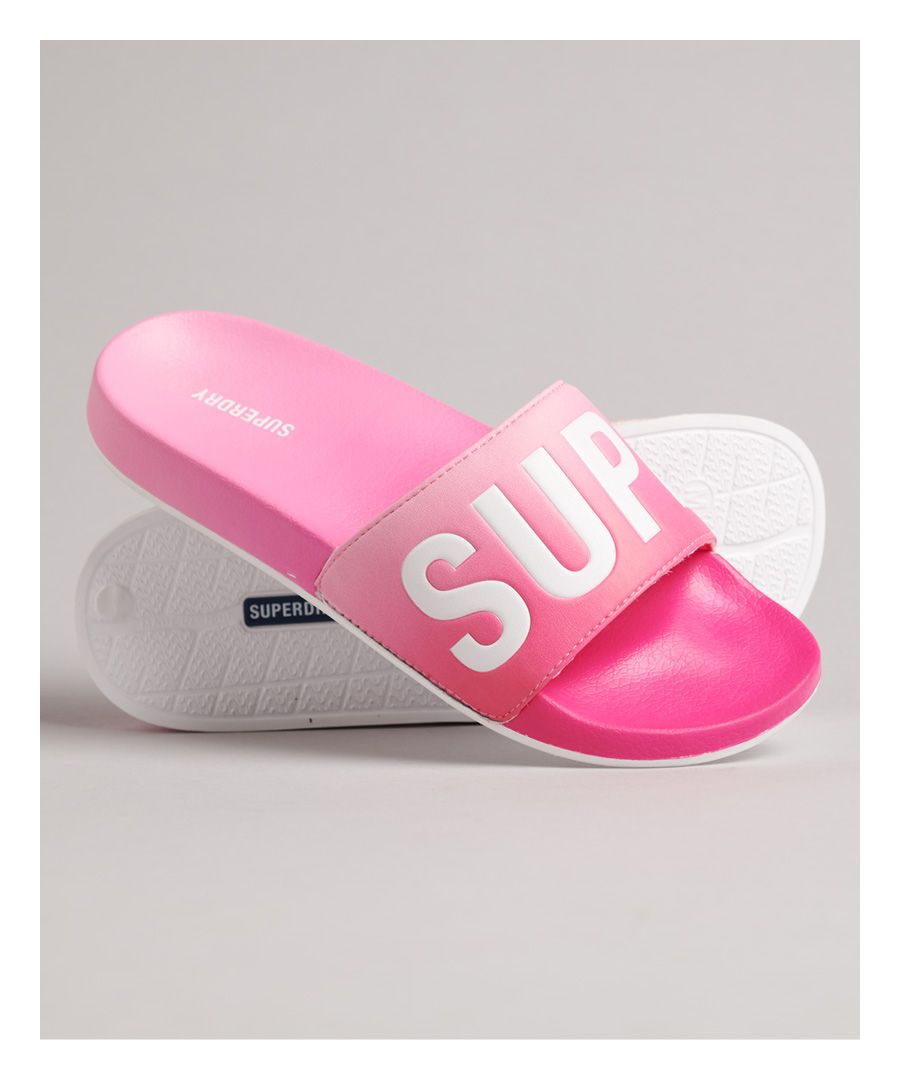 Ensure that you stand out around the pool or on the beach in these Code Dip Dye Sliders.Cushioned strapMoulded soulSignature Superdry brandingS - UK 3-4, EU 36-37, US 5-6M - UK 5-6, EU 38-39, US 7-8L - UK 7-8, EU 40-41, US 9-10