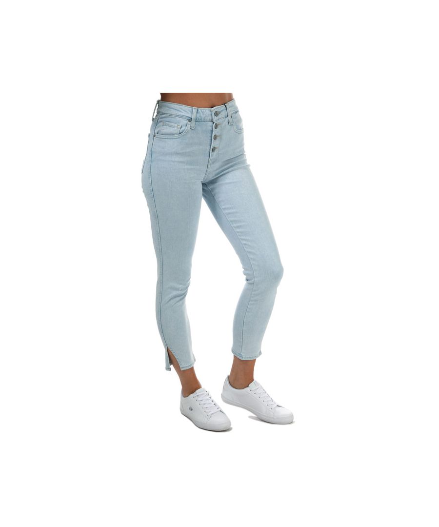 Womens Levi’s 721 High Rise Skinny Jeans in fresh breeze.Levi’s signature inLot 700in fits are the ultimate look-amazing jeans  designed to flatter  hold and lift — all day  every day.  The 721 High Rise Skinny Jean has modern pin-up style and elongates your silhouette for the ultimate waist-defining fit..  - Classic 5 pocket styling.- Exposed button fly fastening.- Levi's sculpt with hyperstretch is an advanced blend of Lycra® and cotton fibres for extreme stretch.- Slim through hip and thigh.- High waist - rise = 10.25.- Cropped at the ankle with side split hems.- Skinny fit.- Inside leg length measures 27“ approximately.  - 70% Lyocell  18% Polyester  10% Cotton  2% Elastane.  Machine washable.- Ref: 85886-0003Measurements are intended for guidance only.
