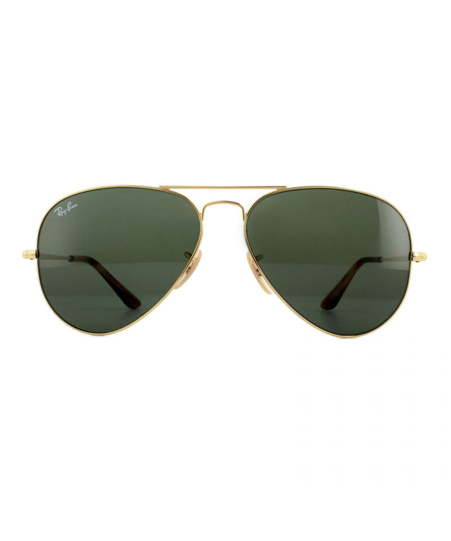 Ray-Ban Sunglasses Aviator Metal II RB3689 914731 Gold Green are an update of the classic Aviator. The 3689 are almost identical to the 3025 Aviator, but with new flat temples. The legendary Aviator is characterised by the iconic teardrop shaped lenses and double bridge. Plastic temple tips and adjustable nose pads ensure comfort and this model is available in two sizes; small and medium so you are guaranteed to find a pair that are perfect for you!