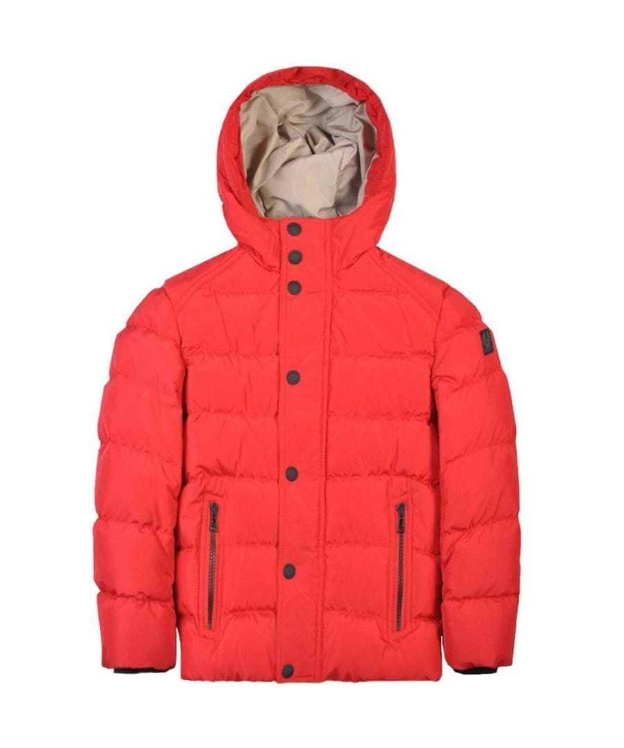 This Belstaff Kids Singer Padded quilt Jacket in 'lava red' features a zip & button closure, hood and two front zipped pockets, with ribbed cuffs for warm fitting and a Belstaff badge to the sleeve.