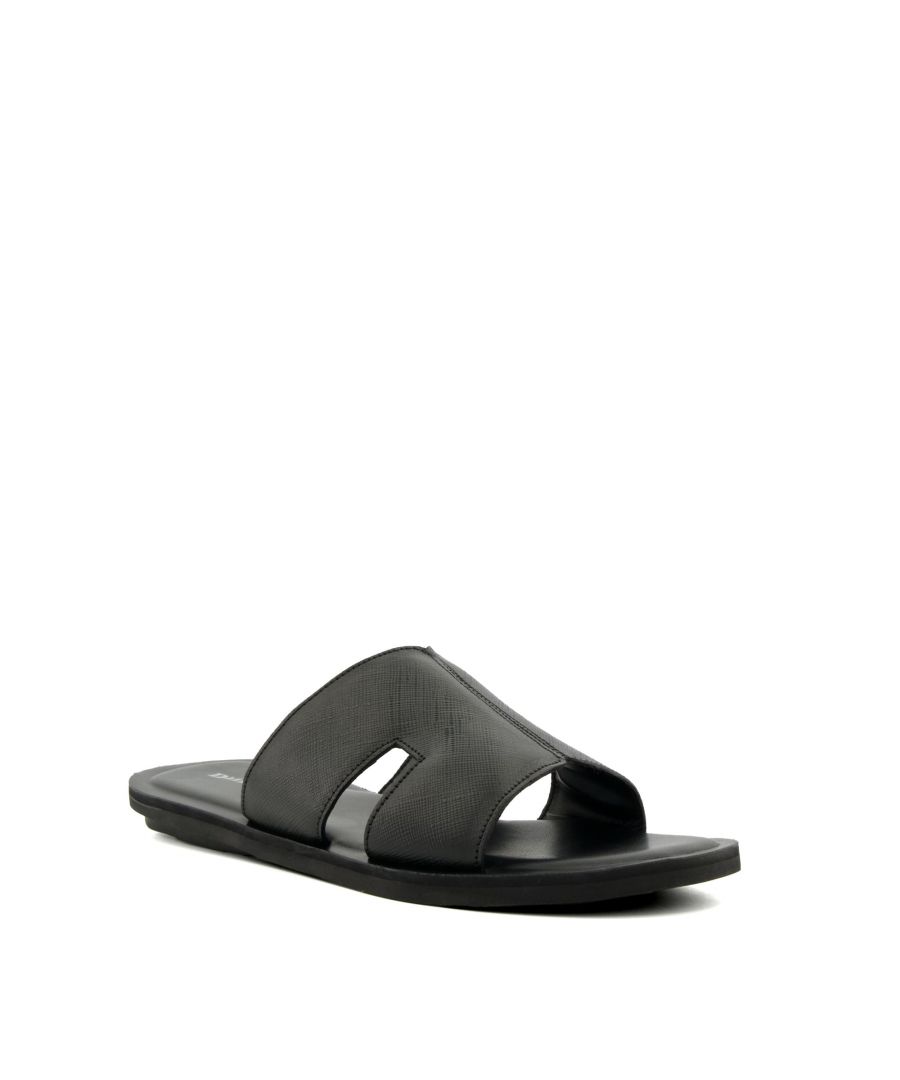 Slip into a new level of luxury with slider sandal Inta. Expertly crafted with the finest material, this minimal square-toe silhouette is expertly constructed with cut-out-strap detailing