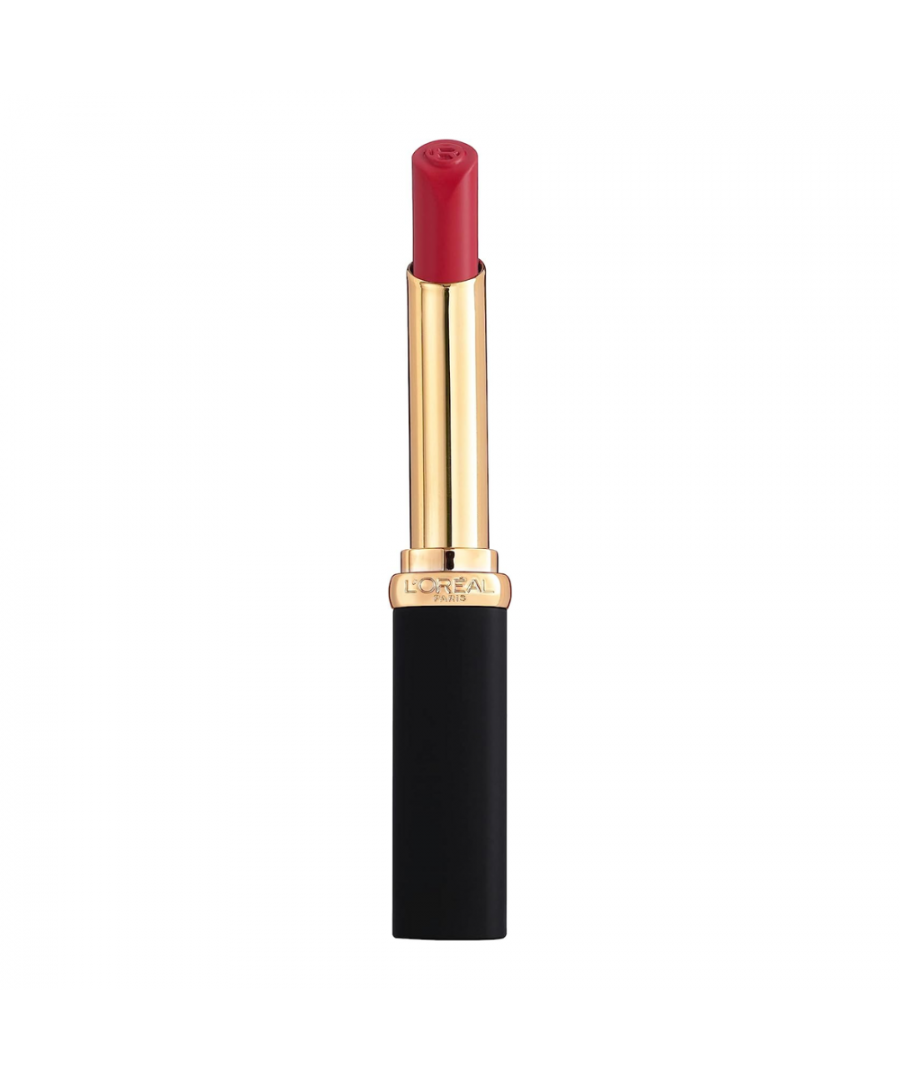 Color Riche goes slimer, more longwear, more hydrating and more matte with Color Riche Intense Volume Matte. A matte with up to 16 hour wear infused with a caring formula, infused with hyaluronic acid, to keep lips feeling moisturised all day. The matte of your dreams: powdery, lightweight and creamy. This lipstick volumizes lips for plumper looking lips all day with a transfer-resistant finish. Never flat. Never dry. The new slim packaging allows for easier, more precise application, to accentuate your lip shape. A new lipstick designed for women who believe in their choices. Available in 12 intense, powdery matte shades of conviction that beautify every lip tone.