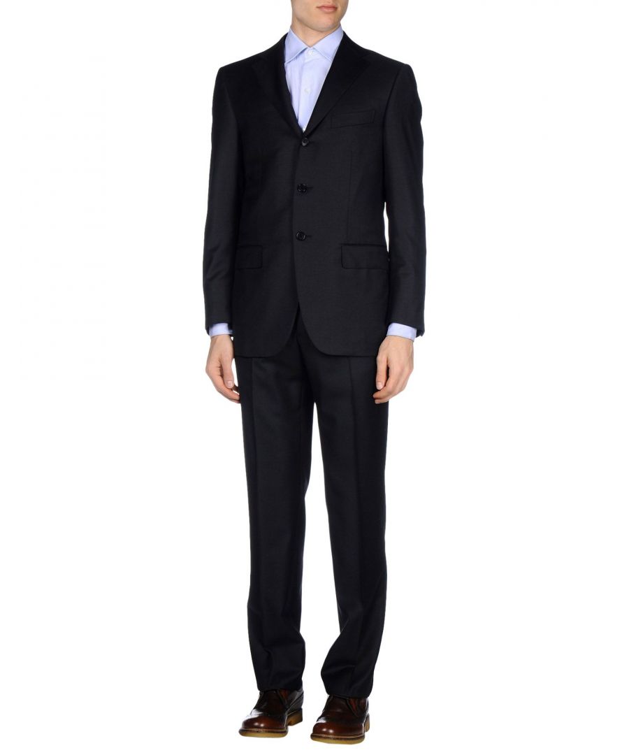 cool wool, no appliqués, solid colour, lapel collar, single-breasted , 2 buttons, single chest pocket, multipockets, pocket with flap, long sleeves, lined interior, two inside pockets, dual back vents, straight leg cut, mid rise, hook-and-bar, zip