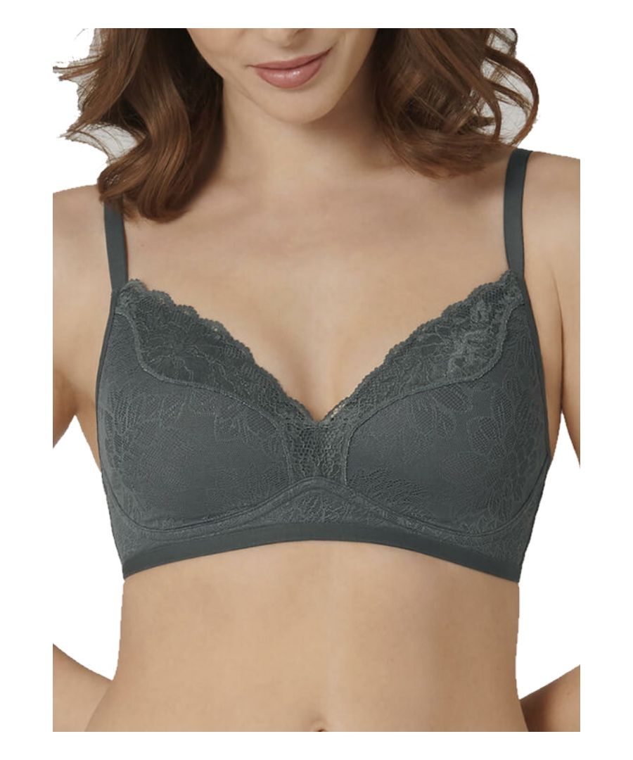 Triumph Womens Fit Smart P01 Soft Cup Padded Bra - Crushed Berry - Grey - Size X-Small
