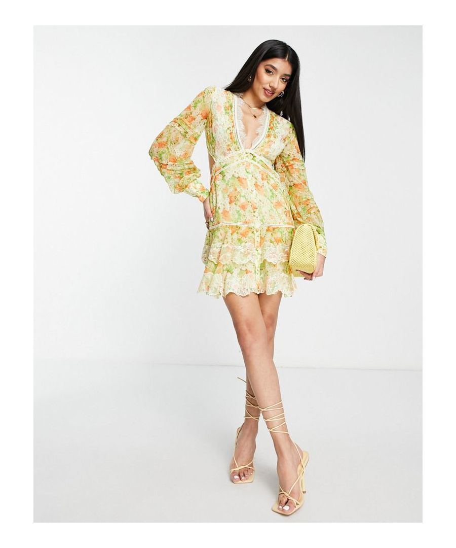 Dress by ASOS DESIGN Our kind of flowers V-neck Volume sleeves Lace-up, tie back Zip fastening to reverse Crochet and lace trims Regular fit Sold by Asos