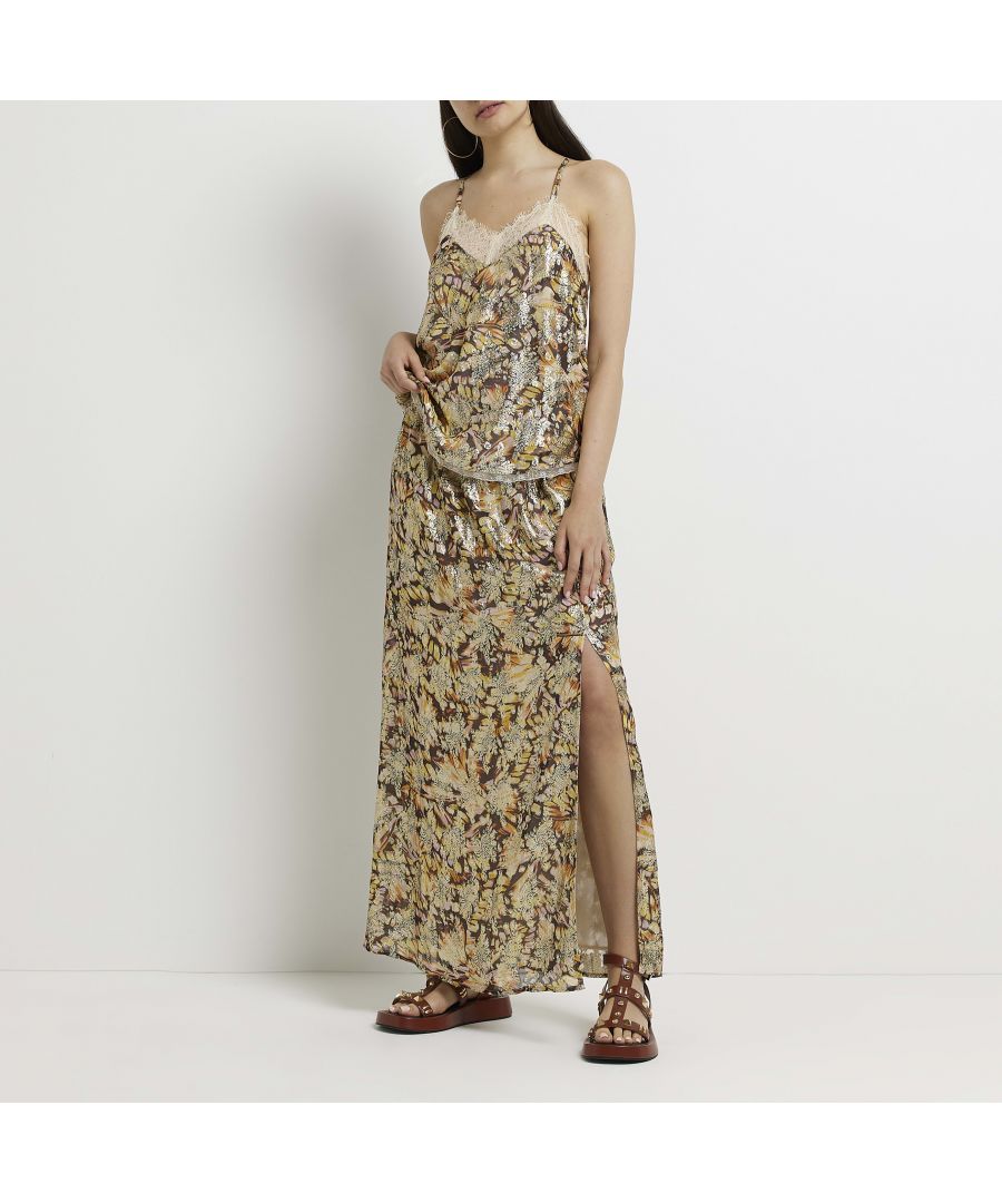 > Brand: River Island> Department: Women> Colour: Brown> Type: Skirt> Style: Maxi> Material Composition: 87% Viscose 13% Metallic Fibre> Material: Viscose> Occasion: Casual> Season: AW22> Skirt Length: Long