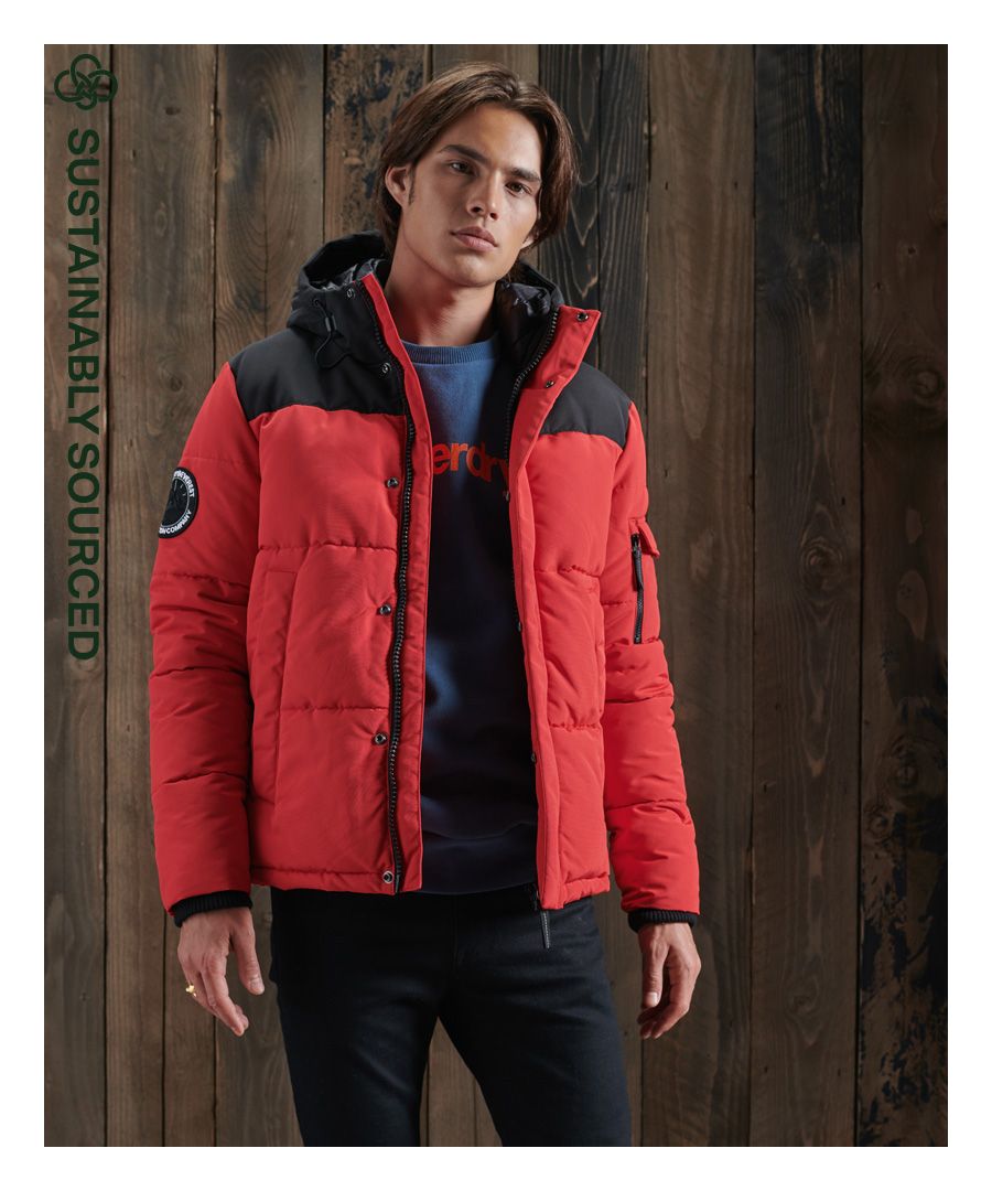 Be ready for the colder weather with the Quilted Everest jacket. This padded jacket with its 100% recycled polyester padding is just what you need to stay warm and looking stylish this season.Main zip and popper fasteningAttached hood with bungee cord adjusterThree pocket designSingle inner pocketRibbed cuffsSignature logo badgeThe padding in this jacket is 100% Recycled Polyester – each jacket contains up to 10 recycled bottles, this avoids these bottles being sent to landfill or polluting our oceans.