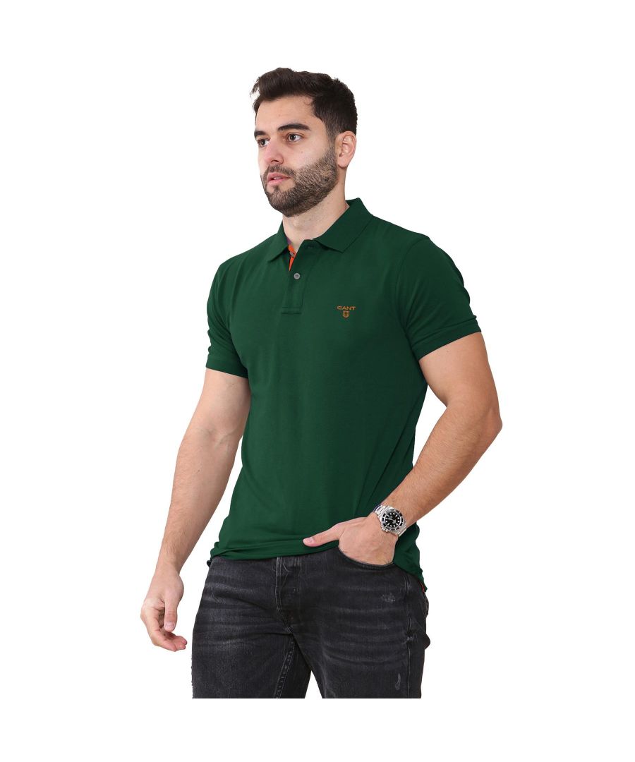 Gant Mens Contrast Collar Short Sleeve Polo Shirt. Regular Fit and Contrasting Trim Featuring A Buttoned Down Collared Neckline. Suitable For Casual Or Work Wear.