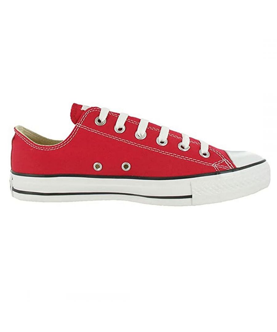 You've trusted Chuck with your footwear since before you can remember, so why wouldn't you slip your feet into the Converse Men's Chuck Taylor All Star OX Shoes. They have the same classic design you've come to love. If you didn't choose them it would be like cheating.