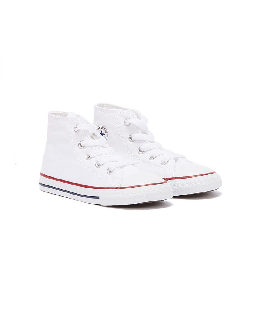 The Converse All Star Chuck Taylor ox is a must have sneakers for kids and adults. The upper is made of a comfortable and breathable optical white canvas and the true white rubber sole has the all star branding on the heel and Converse's unique tread.