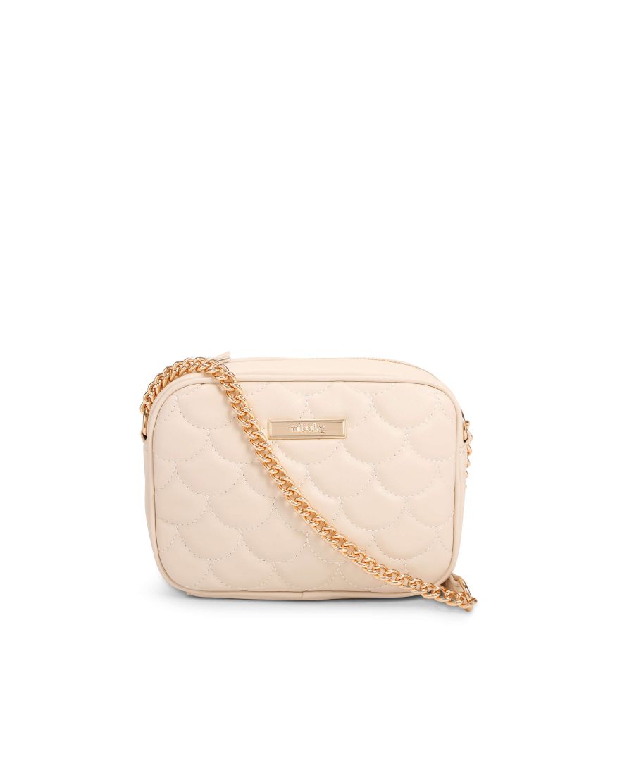 The Marina Cross Body arrives in bone with a scale stitch pattern. The front features a branded gold tone plate and the back features a metal closure pocket. 14cm (H), 20cm (L), 7cm (D). Strap drop cross body: 125cm.