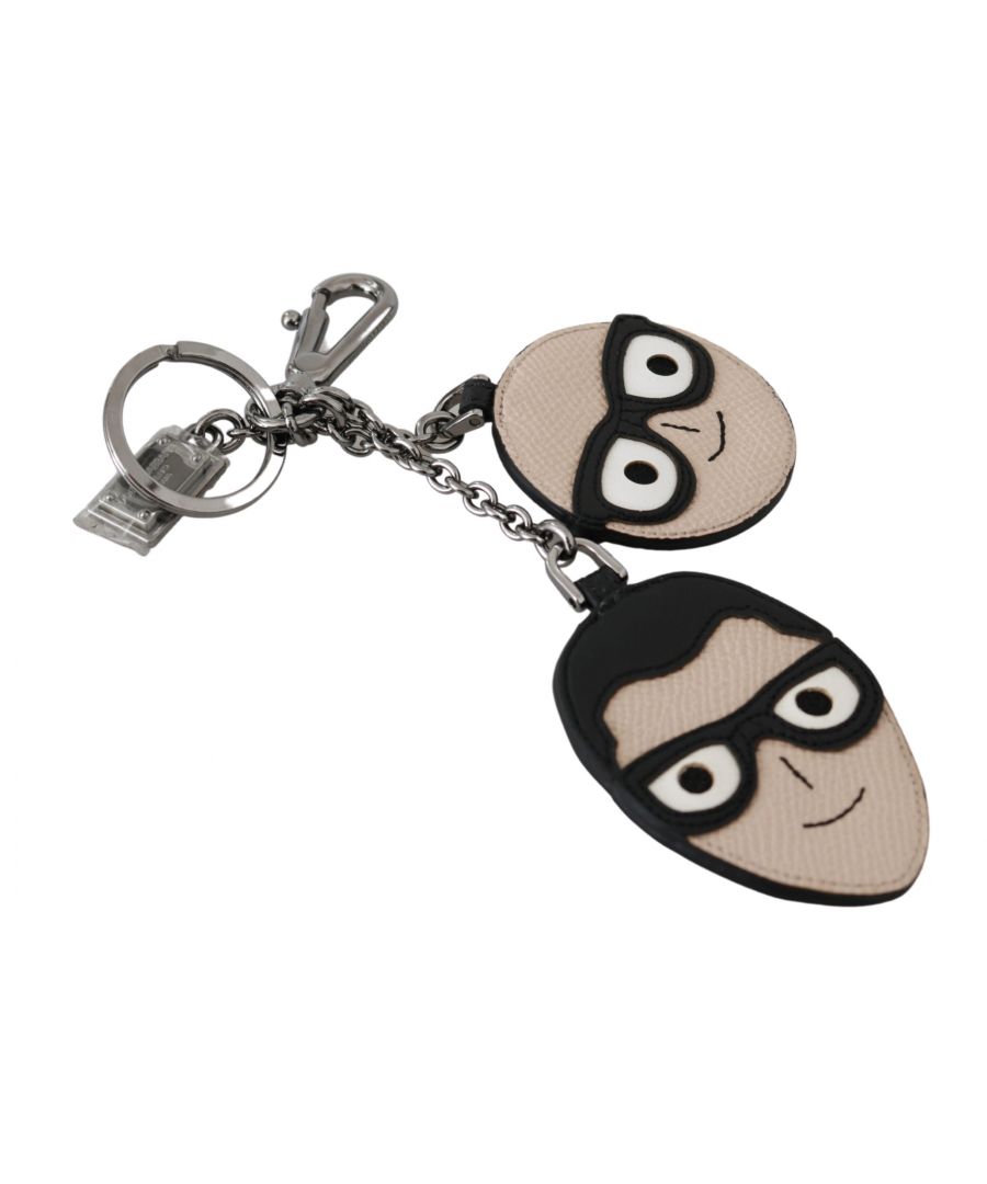 Dolce Gabbana Absoluut verbluffend, 100% authentiek, gloednieuw met tags Dolce & Gabbana Keychain/Keyring. Kleur: zilver, beige, zwart Materiaal: koperen ketting en gesp, lederen applique Ketting met DG -logo -badge #Dgfamily, Stefano Gabbana, Dominico Dolce Keyring -bijlage Logo -details, logo gegraveerde metalen hardware Gemaakt in Italië