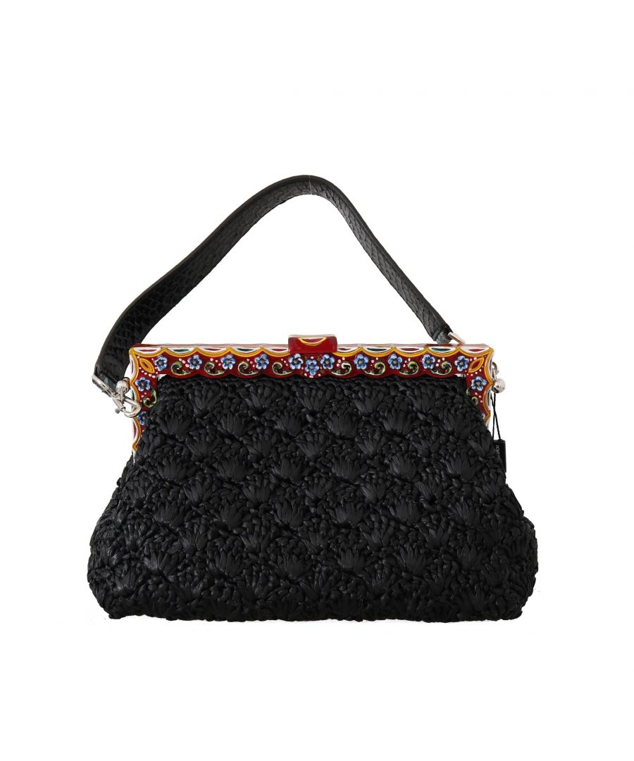 DOLCE GABBANA  Prachtig gloednieuw met tags, 100% authentieke Dolce & Gabbana Black Fur Gold Barokke Crystal Vanda Schouderhandkoppeling Avondbeurs. Model: Vanda Bag Materiaal: 85% viscose, 5% wol, 10% slangenhuid Kleur: zwart met zilveren metalen details Motief: Carretto Sicilië Polka Dot Silk Binnen -voering Afneembare slangenhuidblauwe lederen band Clap Sluiting Logo -details Gemaakt in Italië Zeer exclusief en hoog vakmanschap Metingen: 20 cm x 28 cm x 8 cm Riem: 70 cm