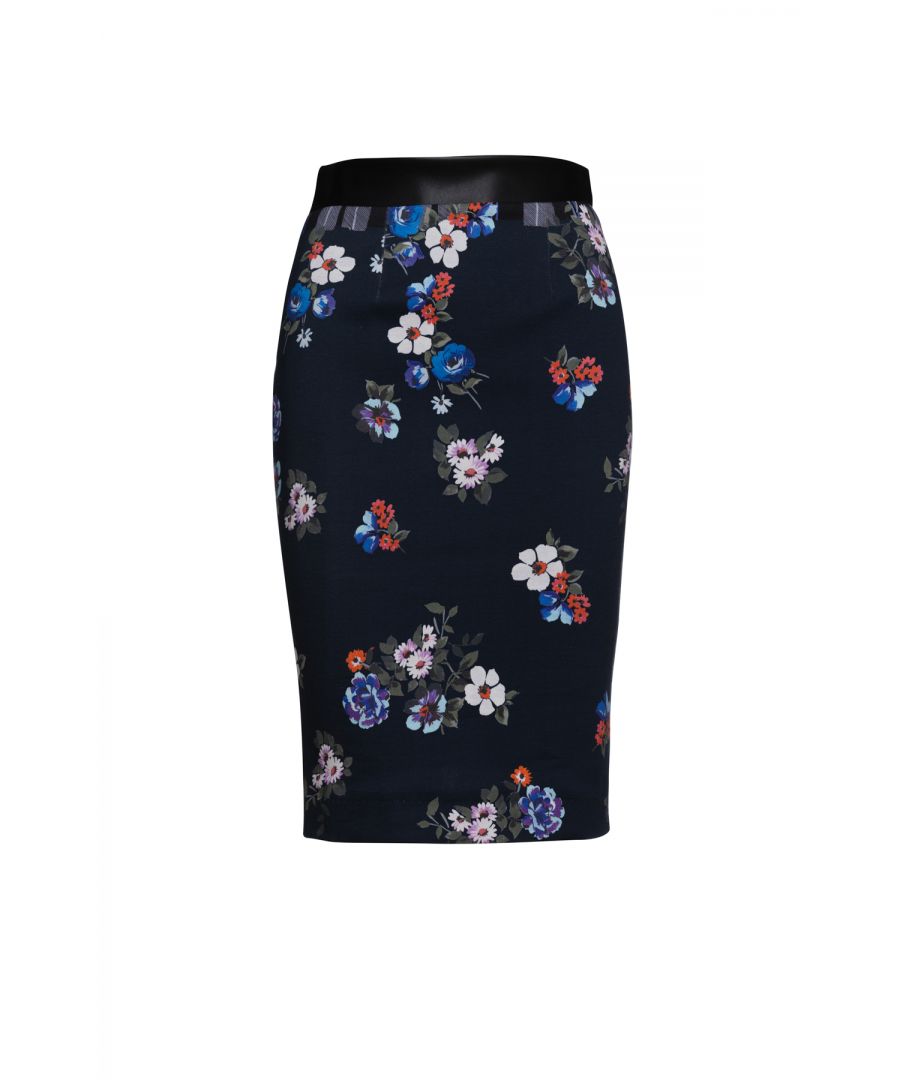 Blue patterned pencil skirt. Faux leather waistband. Two darts in the front and back. Fastens in the back with a black plastic zip. Slit in the back. Lined. Knee length. Our model is 176cm and is wearing size 36/S. Measurements for size 36/S (in cm): Waist-35, Bottom-43, Body length-63. Accessories are not included. 85%cotton-10%polyester-5%elastan