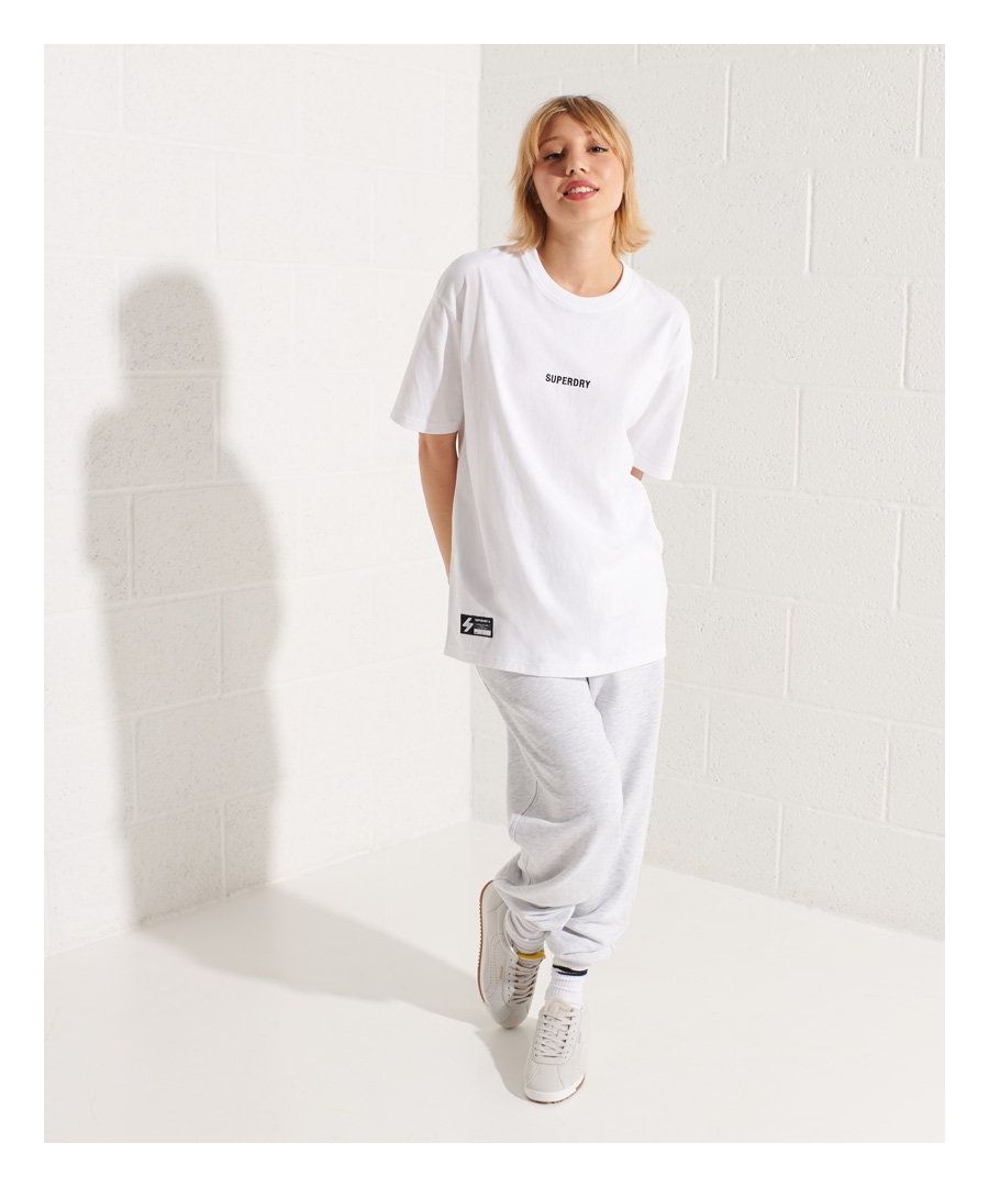 A subtle addition to your athleisure wardrobe, the Code Micro Logo T-shirt is the perfect base layer for any outfit.Loose Fit – where comfort meets cool, a stylish loose cut makes this a must-have shapeShort sleevesRibbed necklineEmbroidered logoSignature patch logo