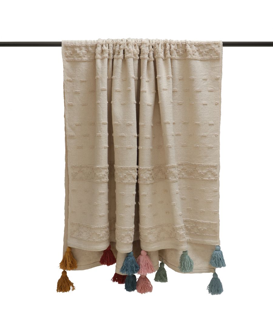 Add some personality and style to your home with the Boho cotton woven throw, featuring contrast colour tassels on two sides and tufting detail. A natural coloured base makes this a versatile throw for any home.