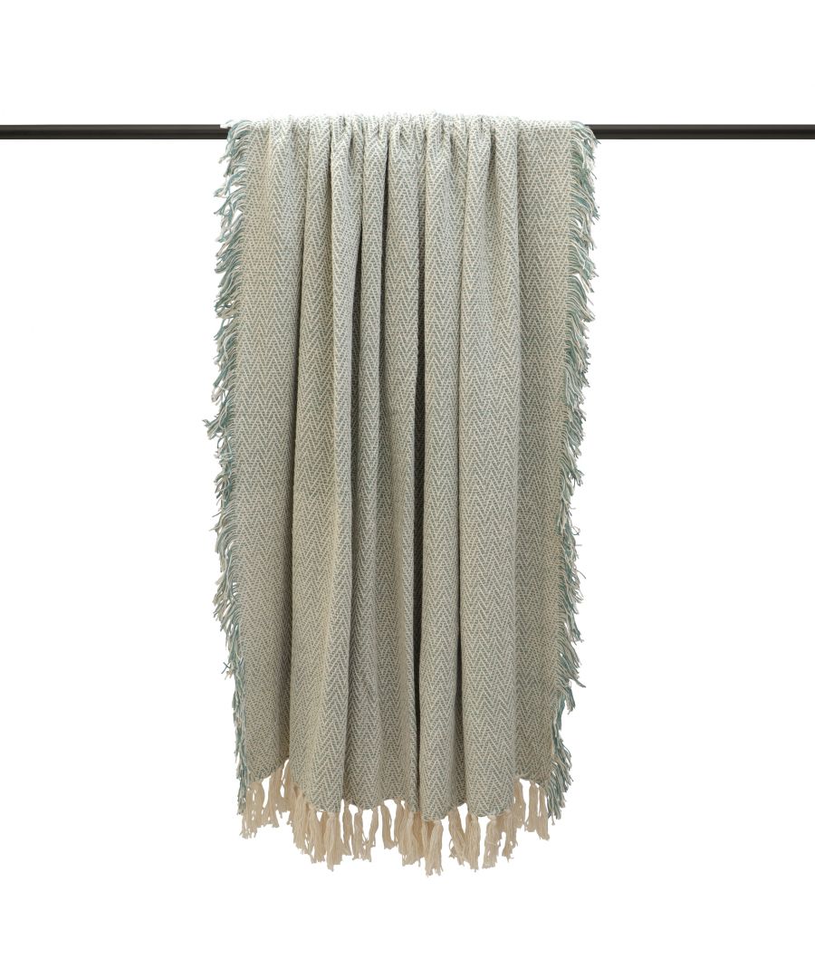 A classic herringbone weave makes the Jasper cotton throw a real crowd pleaser, whilst the double fringe and tassel edges gives a unique look. Perfect for cool summer evenings, or for layering up and adding texture to your home.