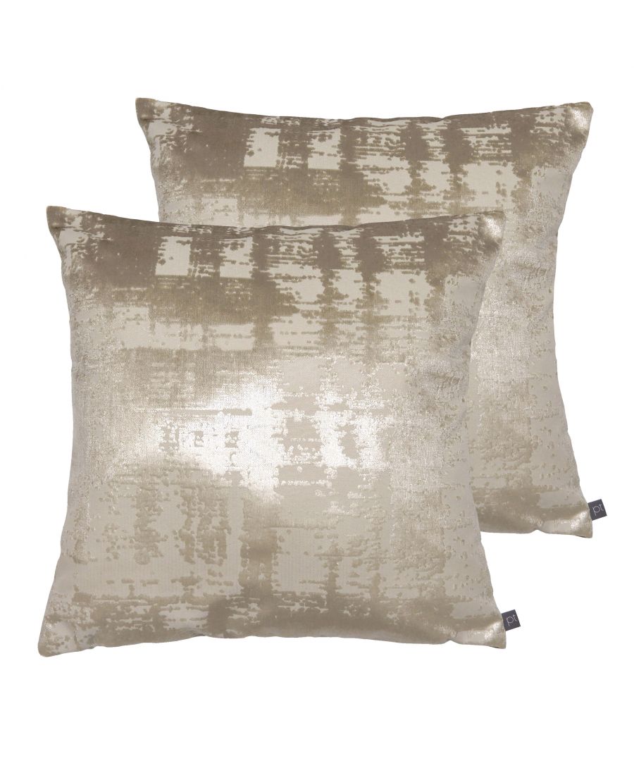 A sumptuous burnished velvet fabric with on-trend metallic highlights.