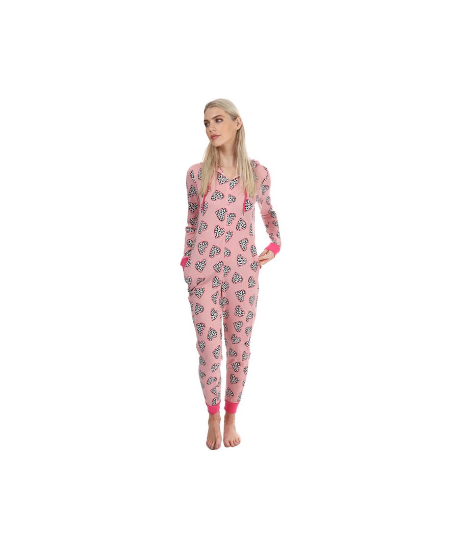 Womens Brave Soul Slim Fit Heart Onesie in pink.- Fixed hood.- Long sleeves.- Zip fastening.- Two pockets.- Ribbed cuffs.- Heart design.- Slim fit.- 95% Polyester  5% Elastane.- Ref: LON463HEARTS