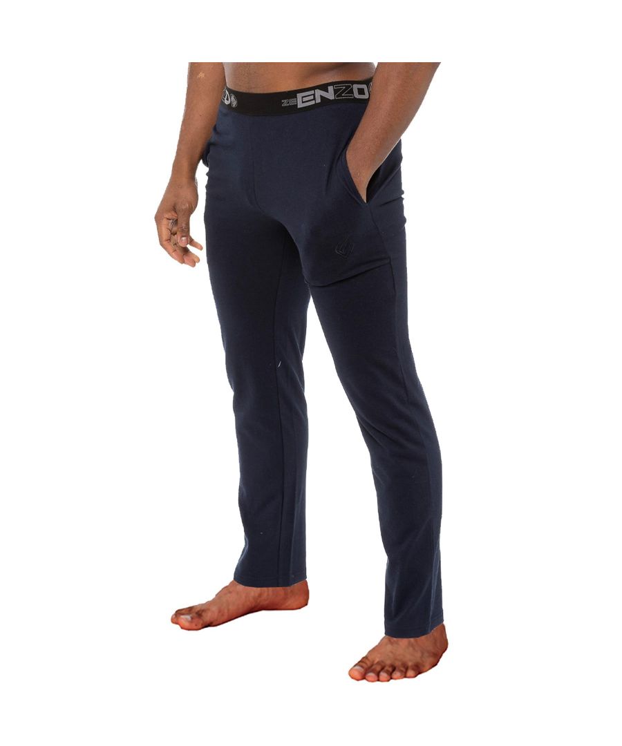 These Regular fit EZLP585 Lounge pants feature 2 side pockets with elasticated waist for comfort, cotton blend for superior comfort, minimal design for classy look.