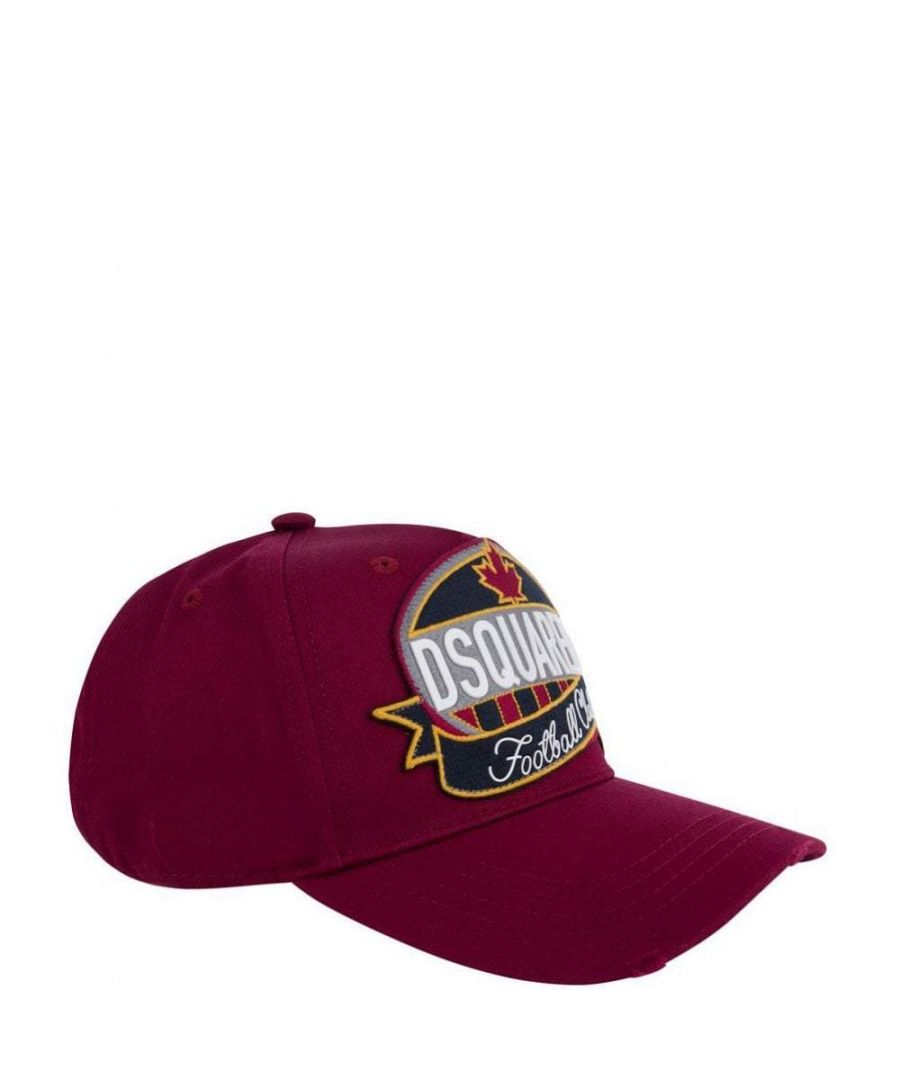 This Burgundy Baseball Cap from Dsquared2 is crafted from cotton and features a curved brim, the signature Dsquared2 motif on the front.