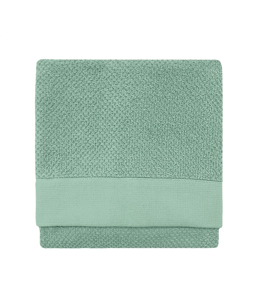 Accessorise your bathroom with the simplistic yet chic textured hand towel. Made from 100% Cotton, this design features an Oxford panel trim and is also quick-drying and super absorbent. This product is certified by OEKO-TEX® showing it has been sustainably made.