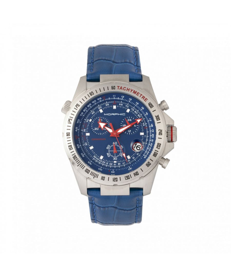316L roestvrijstalen behuizing van chirurgische kwaliteit; Precisie Japans quartz uurwerk; Volledig functionele chronograaf; Niet-verblindend krasbestendig mineraal kristal; Logo-gegraveerde roestvrijstalen achterkant van de behuizing; Uni-directionele tachymeterring; Kroonbeschermer; Lederen band met krokodil-reliëf; Logo-gegraveerde roestvrijstalen sluiting; Lichtgevende wijzers; Lichtgevende markeringen; Vergrote datumweergave; 44 mm doorsnee; 10 ATM waterbestendigheid;