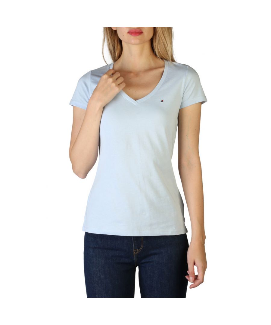 Brand: Tommy Hilfiger Gender: Women Type: T-shirts Season: Spring/Summer  PRODUCT DETAIL • Color: light blue • Sleeves: short • Neckline: v-neck •  Article code: XW0XW01641  COMPOSITION AND MATERIAL • Composition: -100% cotton  •  Washing: machine wash at 30°