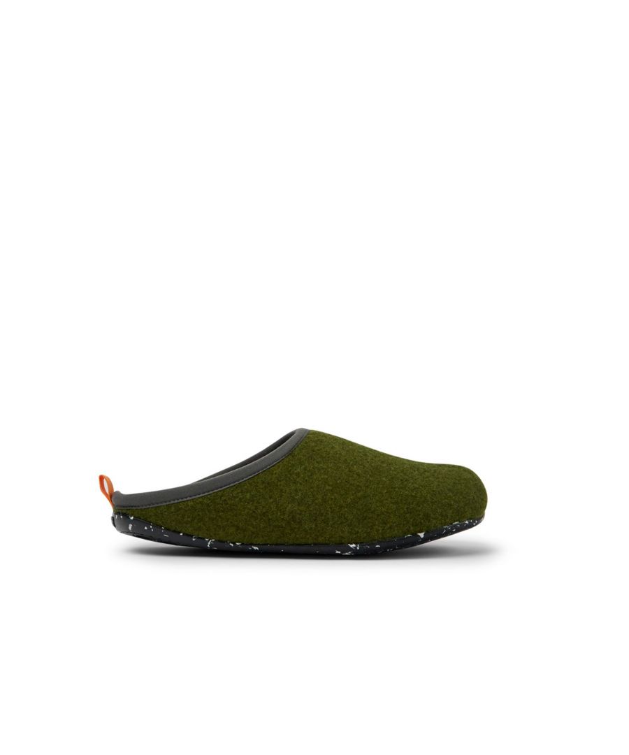 Multicolored wool men’s slippers with rubber outsoles (20% recycled).\n\nBorn in 1988, our classic TWINS concept — opposite yet complementary - challenges the idea that shoes must be identical and lives on in these mismatched men’s shoes to form a truly unique pair.