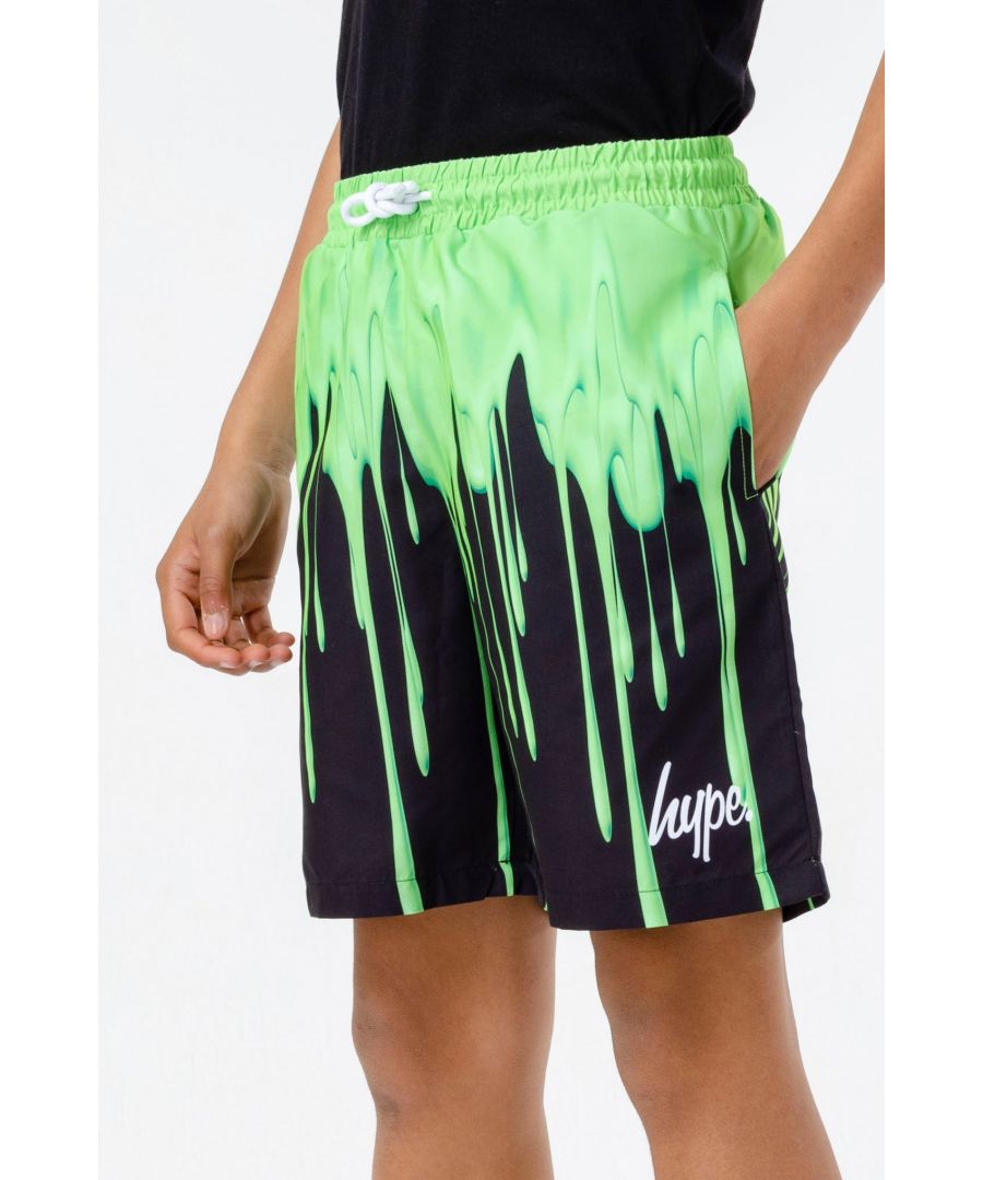 Meet your new Summer wardrobe staple, the HYPE. Boys Lime Drip Shorts. Designed in a 100% Polyester fabric base for the ultimate comfort, featuring an elasticated waistband, drawstring pullers, and an all-over lime drip print. Finished with the HYPE. mini script logo in contrasting white. Wear with a pair of HYPE. sliders and sunglasses to complete the look. Machine wash at 30 degrees.