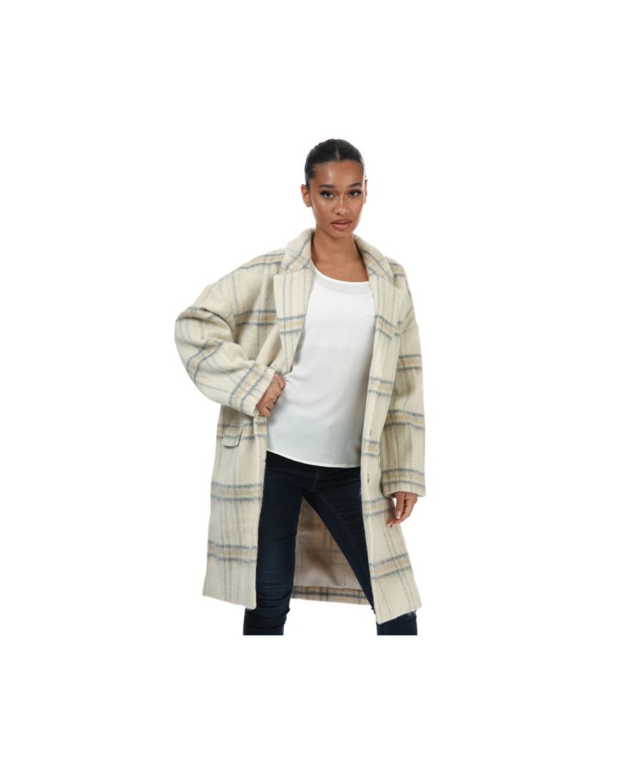 Women's Levi’s Wool Cocoon Coat in Cream. Menswear-inspired coat crafted in a warm  wool-blend fabric.- Classic collar with notch lapel.- All-over checked design.- Single breasted silhouette.- Three button fastening.- Front welt pockets.- Fully lined.- Measurement from shoulder to hem: 38“ approximately.  - Body: 42% Polyester  39% Wool  16% Acrylic  3% Other fibres.  Lining: 100% Polyester.  Dry clean only.- Ref: 23543-0001Measurements are intended for guidance only. In our experience this style is large fitting. You may like to select a size smaller than you would usually order. This advice is given for guidance only.