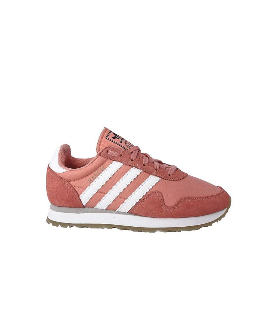 A top quality great looking old skool running style, the Adidas Haven mixes mesh and suede to create a comfortable and lightweight style that certainly looks the part