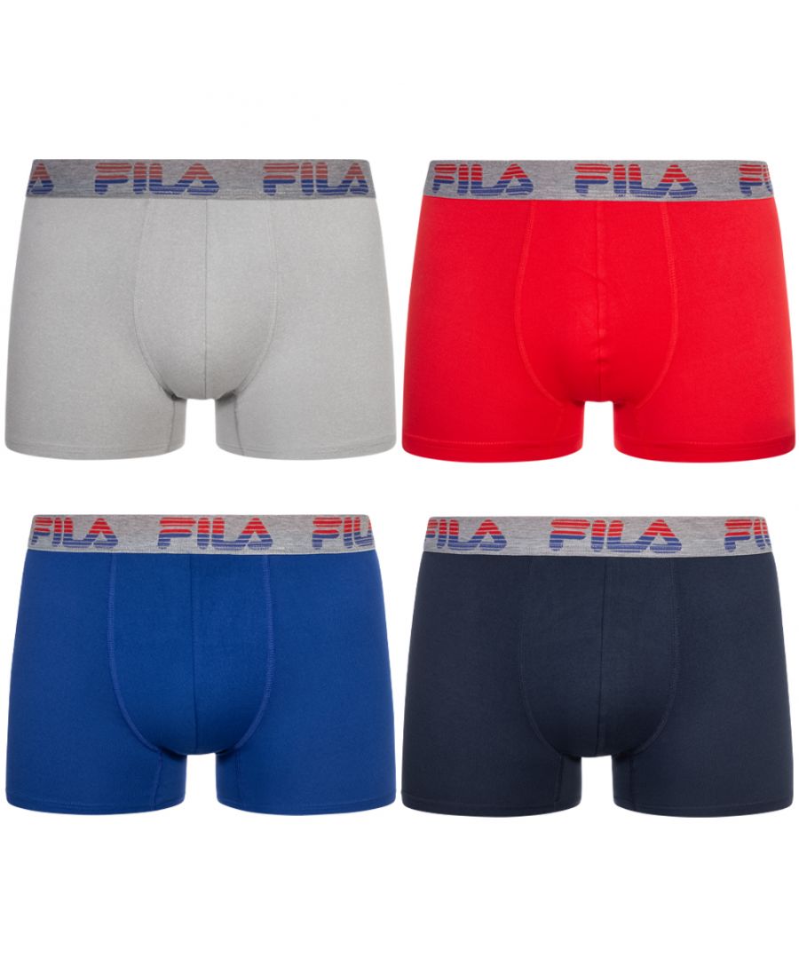 Heren 4-Pack Boxers Mix van het merk Fila.  Merk: FilaModelnaam: 4-Pack MixCategorie: heren boxersMaterialen: polyester, spandexKleur: mix kleuren en prints