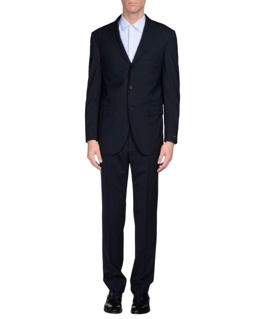cool wool, no appliqués, pinstriped, lapel collar, single-breasted , button closing, single chest pocket, multipockets, pocket with flap, long sleeves, lined interior, dual back vents, mid rise, button, zip