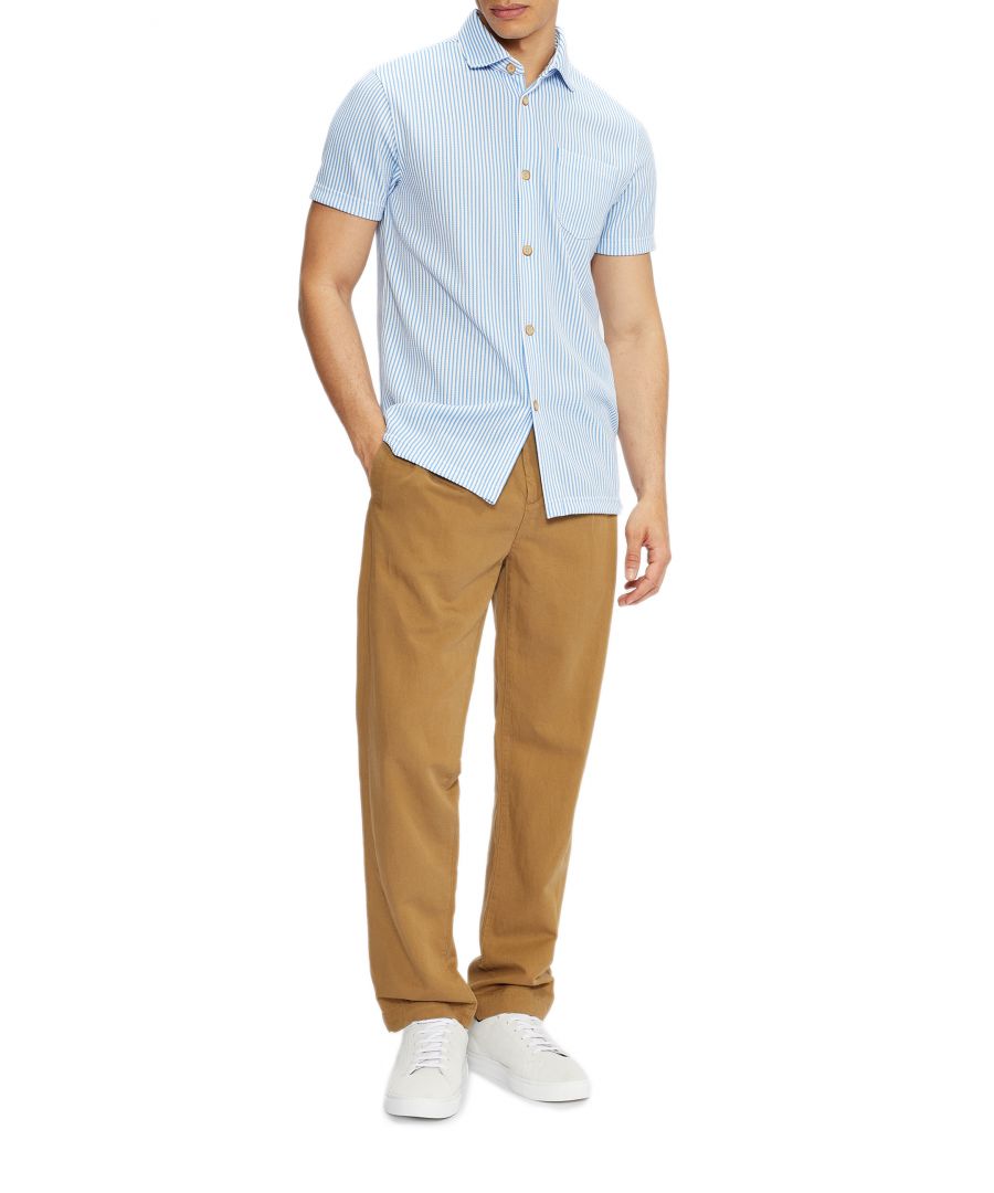 Short-Sleeved Vertical Stripe Jersey Shirt