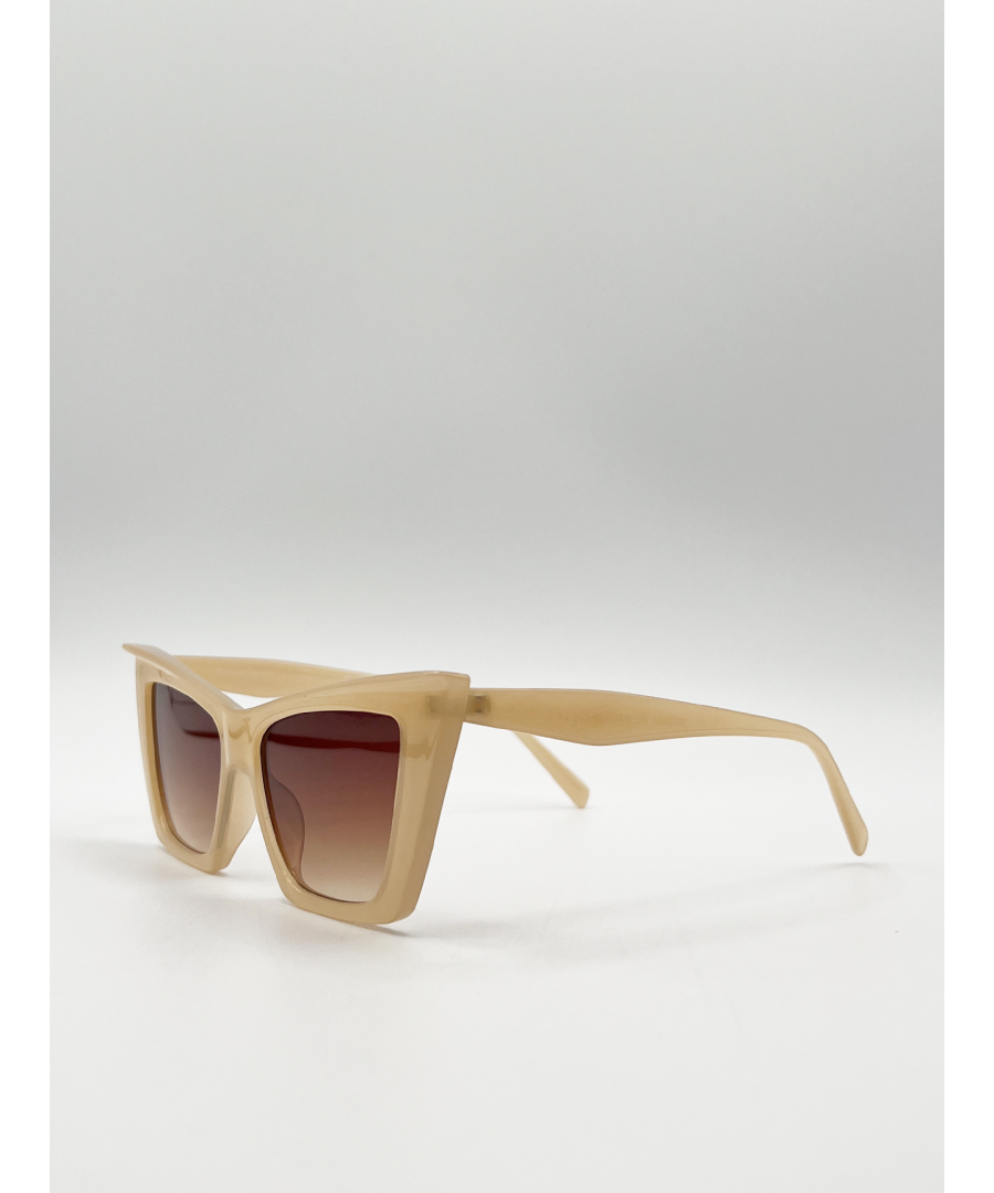 SVNX Womens Oversized Cateye sunglasses in Mocha - One Size