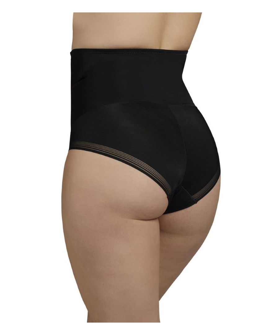 These womens shapewear briefs by Ysabel Mora are great for every day wear. The flat seams makes them invisible under clothing, and the shaping effect makes them invisible under clothing giving you a smooth silhouette. Size Guide: M (12), L (14), XL (16), 2XL (18).