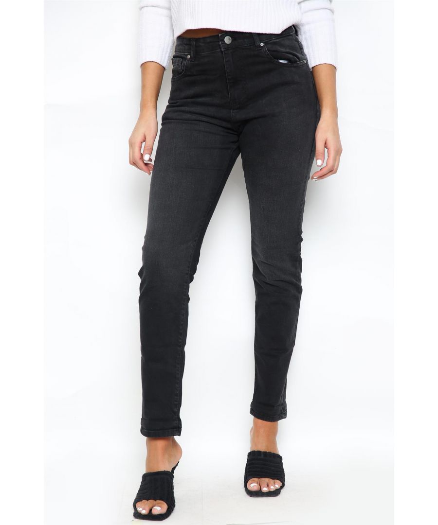 Womens High Waist The Mom Jeans.\n\nInseam Length is 30 inches.\n\nRetro Mom Fit, Slim at the Hips and Softly Tapering Through the Leg.\n\nRelaxed Fit That Tapers to Ankle.\n\n2 Back, 2 Front and Single Coin Pocket.\n\nBranded Buttons and Rivets.\n\nButton Closure, Zip Fly Fastening.\n\nAdded Stretch for the Comfort.