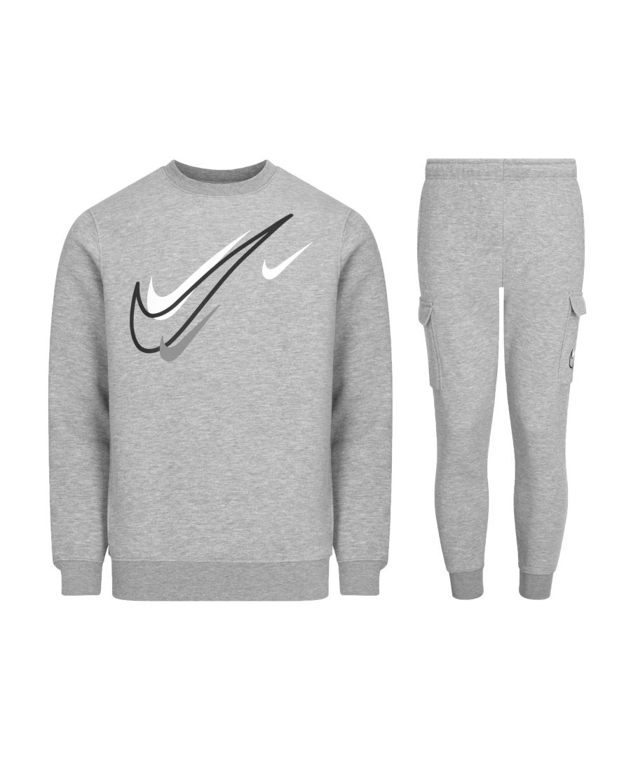Crew Neck Top, Sportswear Multi Swoosh Graphic.\nRibbed Neckline, hem and Cuffs.\nElasticated Waist\nConcealed draw cord Cuffed Joggers.\n2 Side Pockets, 2 Cargo Flat Pockets Secured with Pressed Buttons.\nSoft and Comfortable Feel Fabric.