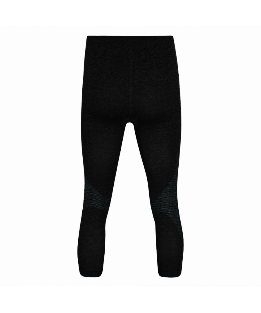 65% Polyamide, 30% Polyester, 5% Elastane. Performance base layer collection. SeamSmart Technology. Q-Wic Seamless knitted fabric. Ergonomic body map fit.  odour control treatment. Fast wicking and quick drying properties. Dare 2B Mens Tights/Shorts Sizing (waist approx): XS (28in/71cm), S (30in/76cm), M (32in/81cm), L (34in/86cm), XL (36in/92cm), XXL (38in/97cm), XXXL (40in/102cm), XXXXL (42in/107cm), XXXXXL (44in/112cm).